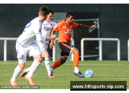 球员闫峰:足球世界的闪光之星 球员闫峰:足球世界的闪光之星